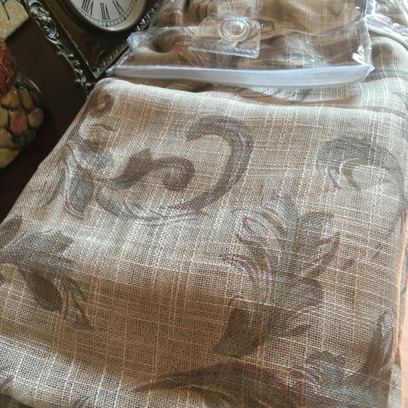 Curtains 2 panels - Picture 6 of 6